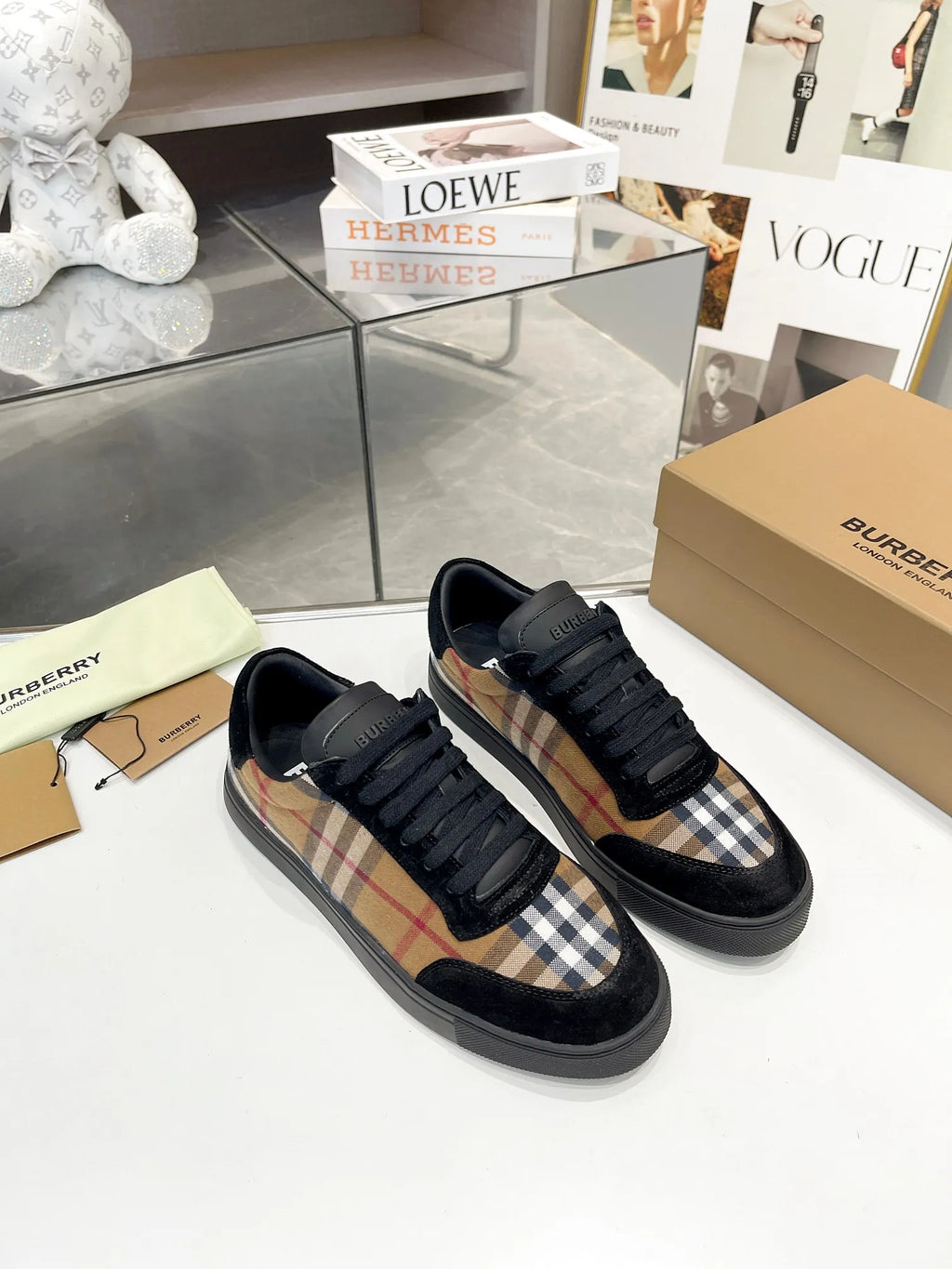 Shoes A883