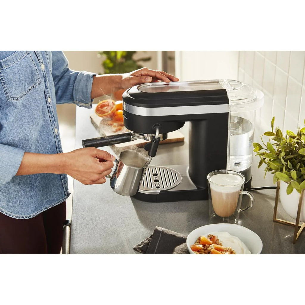 Semi-Automatic Espresso Machine D5872