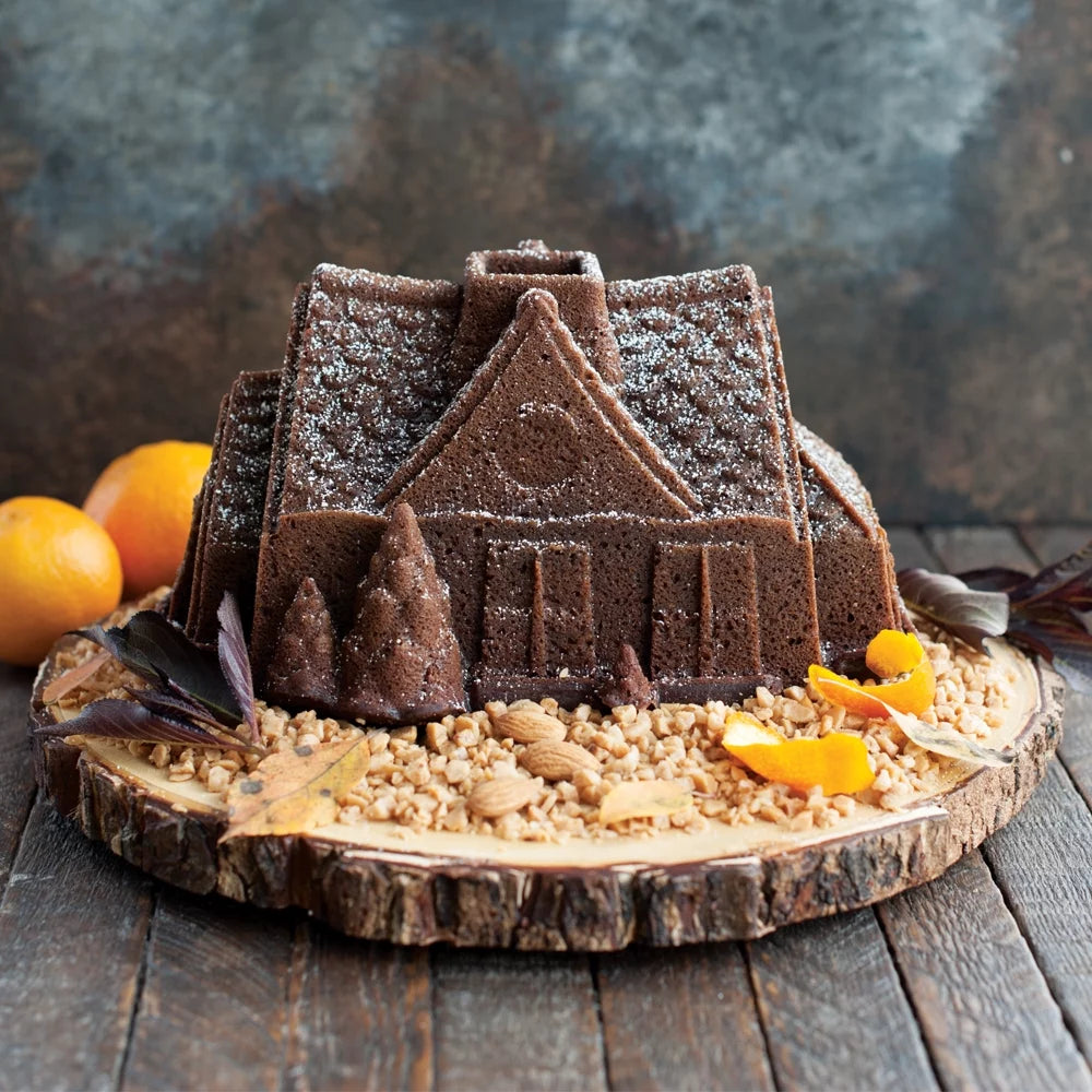 Gingerbread House Bundt Pan O582211