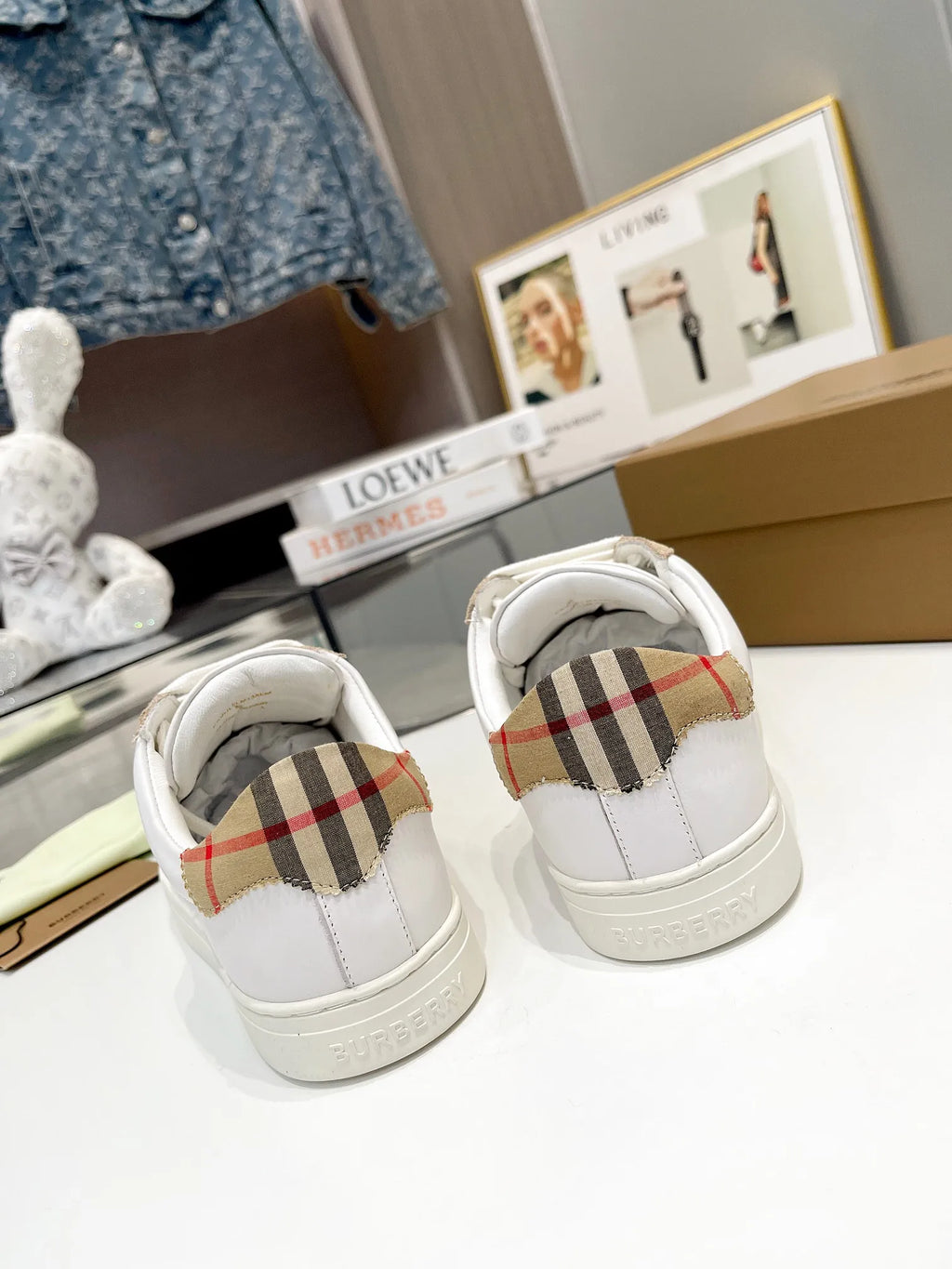 Shoes A883