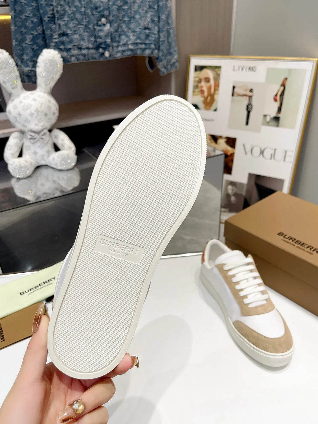 Shoes A883