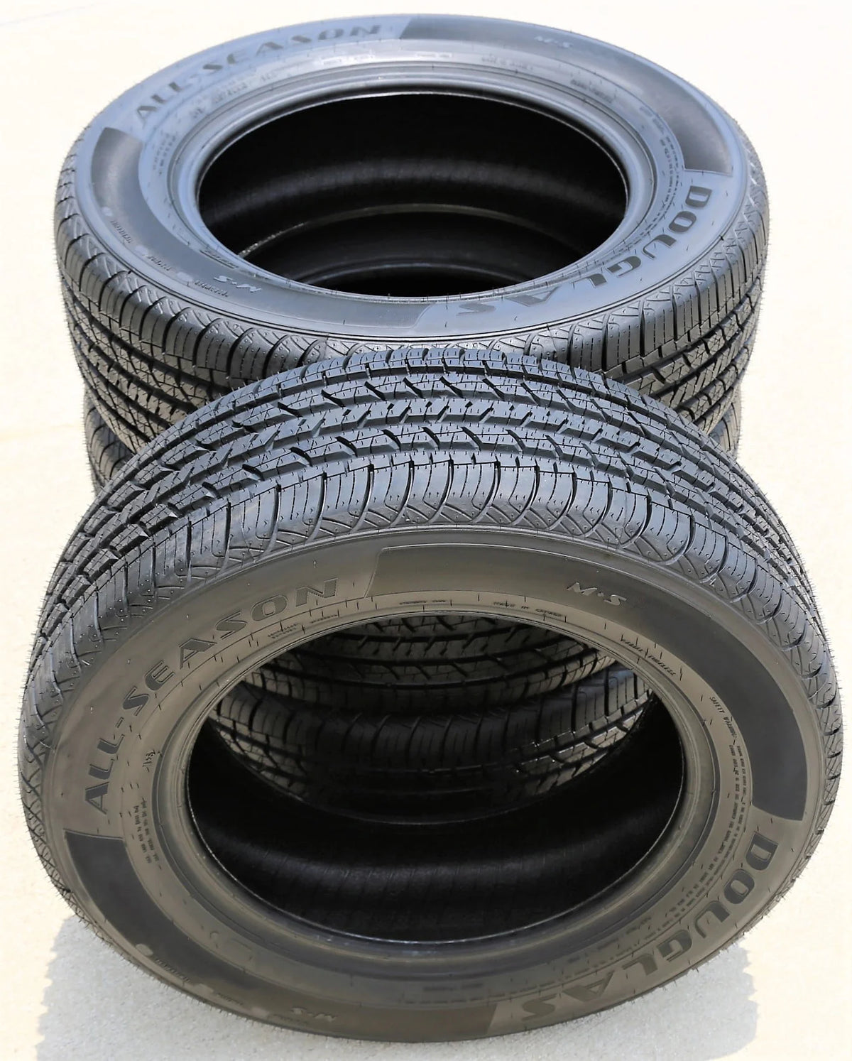 215/60R15 94H All-Season Tire U819